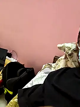 40ButNaughty online show from October 25, 2025, 8:24 am