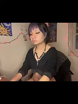 onlyjadex online show from May 4, 2026, 10:01 pm