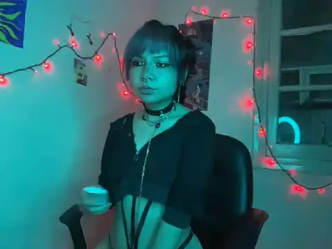 onlyjadex online show from May 6, 2026, 9:41 pm