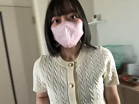 pinkudayo girl online show from April 24, 2026, 3:19 am