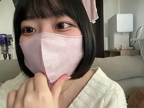 Snapshot of pinkudayo_girl chatting on March 10, 2026, 2:37 am pinkudayo girl online show from March 10, 2026, 2:37 am