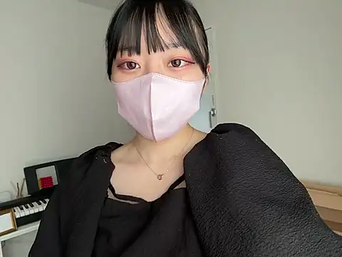 pinkudayo girl online show from April 27, 2026, 5:38 am