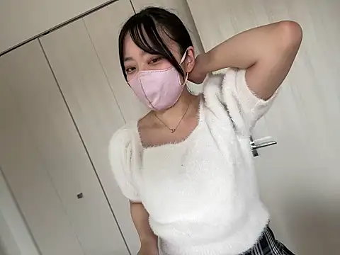 pinkudayo girl online show from July 18, 2026, 1:25 am