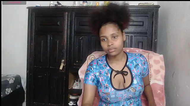 kataleya2021 online show from October 26, 2025, 12:22 am