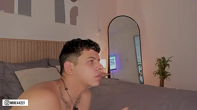 Little Emma 11 online show from March 23, 2026, 1:22 pm