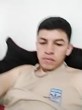 Snapshot of DenotedCattle97 chatting on October 21, 2025, 3:17 am DenotedCattle97 online show from October 21, 2025, 3:17 am