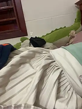 Snapshot of Phale2x chatting on March 17, 2026, 6:05 am Phale2x online show from March 17, 2026, 6:05 am