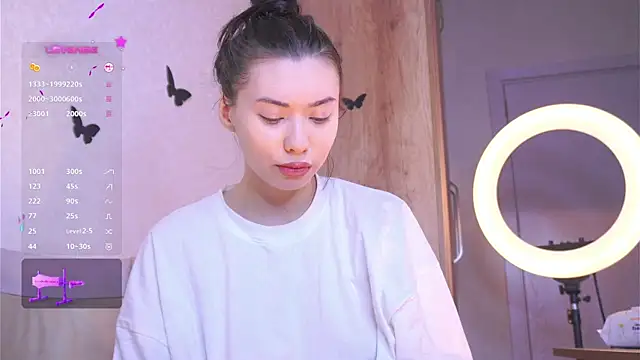 MistieGouge online show from December 5, 2025, 3:32 pm