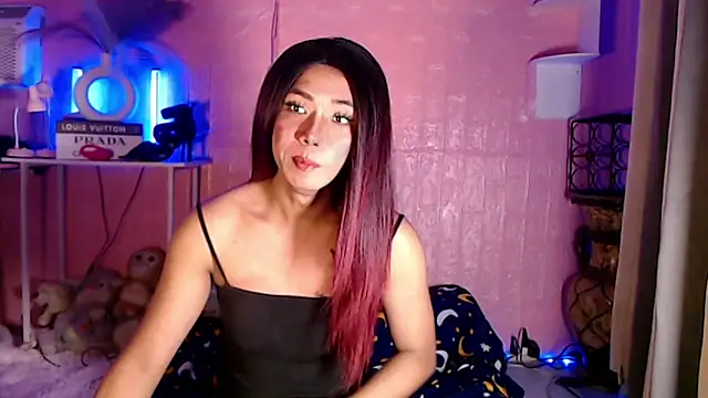 Snapshot of Katesy12 chatting on June 3, 2026, 6:36 am Katesy12 online show from June 3, 2026, 6:36 am