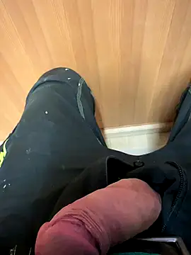 Ing-O2 online show from November 17, 2025, 11:58 am