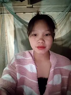 linh-miu99 online show from March 15, 2026, 3:13 am