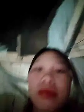 linh-miu99 online show from March 7, 2026, 5:14 am