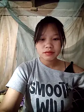 linh-miu99 online show from March 1, 2026, 4:12 am