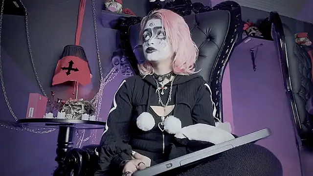 Navier   online show from March 4, 2026, 2:41 am