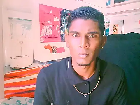 Snapshot of IndianThuggin chatting on October 29, 2025, 4:11 am IndianThuggin online show from October 29, 2025, 4:11 am