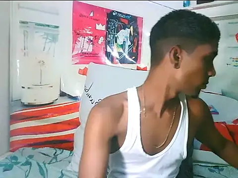 Snapshot of IndianThuggin chatting on October 24, 2025, 5:45 pm IndianThuggin online show from October 24, 2025, 5:45 pm