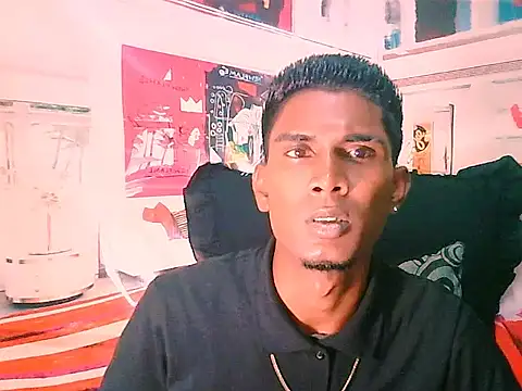 Snapshot of IndianThuggin chatting on November 4, 2025, 4:33 pm IndianThuggin online show from November 4, 2025, 4:33 pm