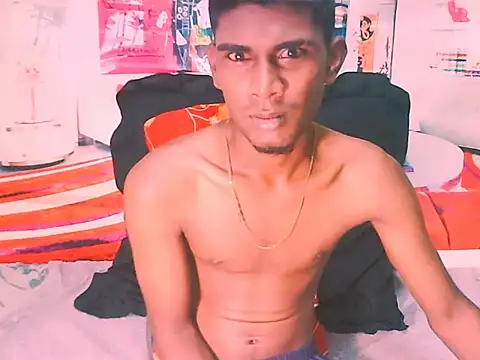 Snapshot of IndianThuggin chatting on November 27, 2025, 8:15 am IndianThuggin online show from November 27, 2025, 8:15 am