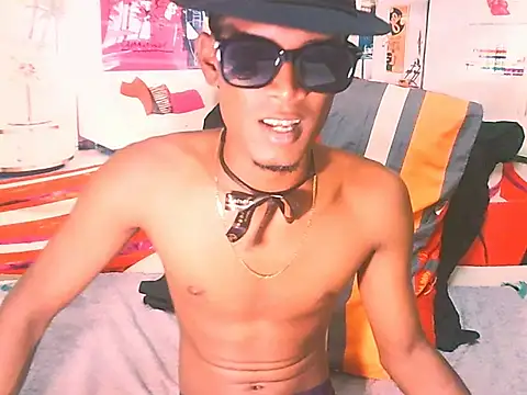 Snapshot of IndianThuggin chatting on November 29, 2025, 8:09 pm IndianThuggin online show from November 29, 2025, 8:09 pm