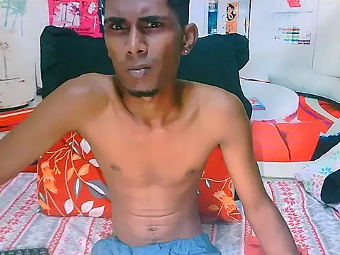 Snapshot of IndianThuggin chatting on December 14, 2025, 4:34 pm IndianThuggin online show from December 14, 2025, 4:34 pm