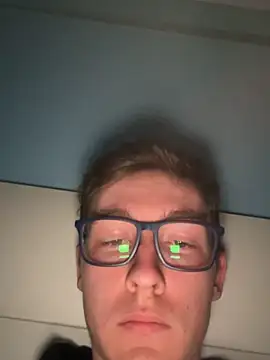 Snapshot of Anton2026 chatting on April 4, 2026, 8:59 pm Anton2026 online show from April 4, 2026, 8:59 pm