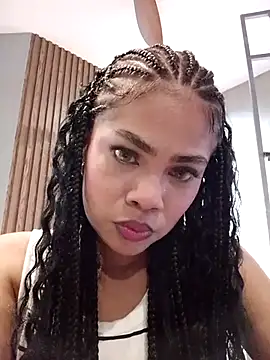 LorenaVarga online show from July 18, 2026, 8:06 pm