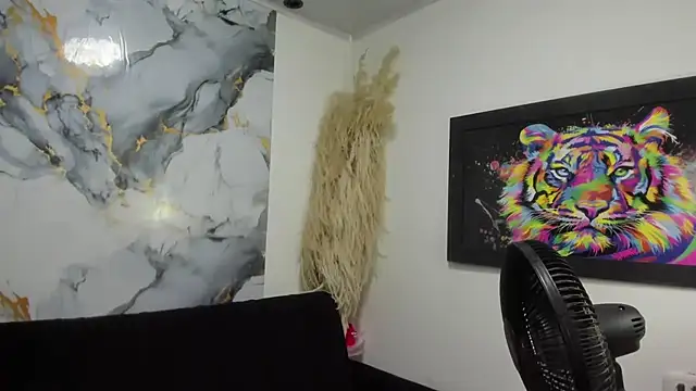 jessica latina777 online show from December 20, 2025, 8:01 pm