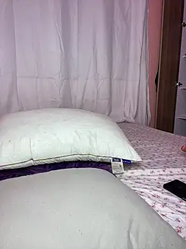 Snapshot of dime213 chatting on March 5, 2026, 7:54 pm dime213 online show from March 5, 2026, 7:54 pm