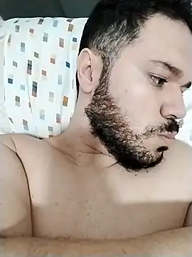 Branquinhowm online show from November 9, 2025, 3:21 am