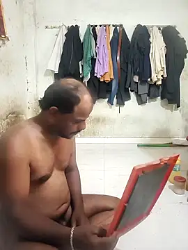 Snapshot of RNlov chatting on February 12, 2026, 3:39 am RNlov online show from February 12, 2026, 3:39 am