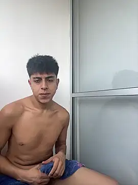 motomotoboy online show from March 1, 2026, 9:26 pm