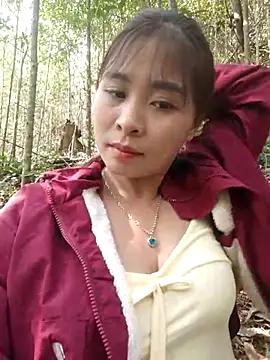 Squirrel-Pear online show from January 12, 2026, 5:36 am