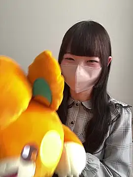 Snapshot of Reina_cute_00_ chatting on March 26, 2026, 7:17 am Reina cute 00 online show from March 26, 2026, 7:17 am