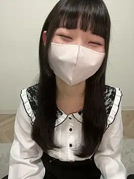 Reina cute 00  online show from December 5, 2025, 8:13 am