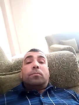 Snapshot of Bugattiveyron1 chatting on November 16, 2025, 11:37 am Bugattiveyron1 online show from November 16, 2025, 11:37 am