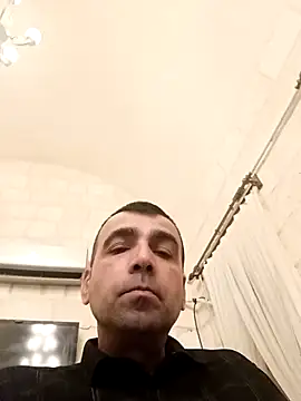 Snapshot of Bugattiveyron1 chatting on November 24, 2025, 6:41 pm Bugattiveyron1 online show from November 24, 2025, 6:41 pm