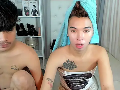 Snapshot of hardcocktwink chatting on January 11, 2026, 4:58 pm hardcocktwink online show from January 11, 2026, 4:58 pm