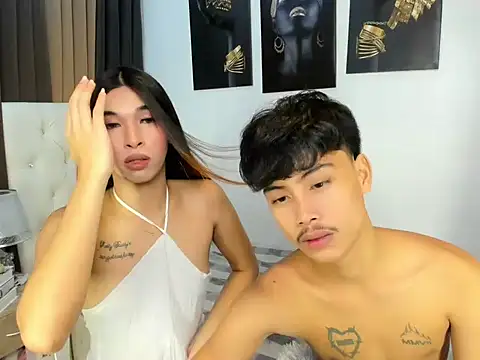 Snapshot of hardcocktwink chatting on October 20, 2025, 4:18 pm hardcocktwink online show from October 20, 2025, 4:18 pm