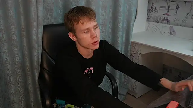 tvelweek online show from November 11, 2025, 6:36 pm