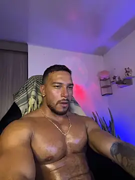 FreszX online show from May 9, 2026, 4:05 am