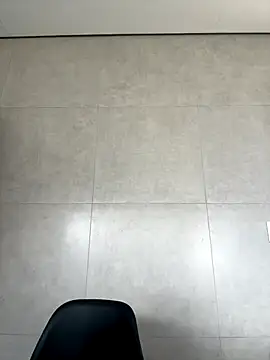 Snapshot of LoboCachorro chatting on November 7, 2025, 4:11 pm LoboCachorro online show from November 7, 2025, 4:11 pm