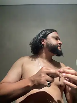 Snapshot of LoboCachorro chatting on November 5, 2025, 12:58 am LoboCachorro online show from November 5, 2025, 12:58 am