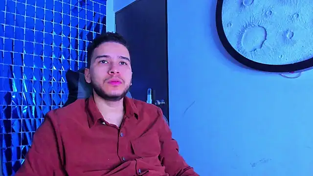 Snapshot of mike_257 chatting on March 14, 2026, 11:49 am mike 257 online show from March 14, 2026, 11:49 am