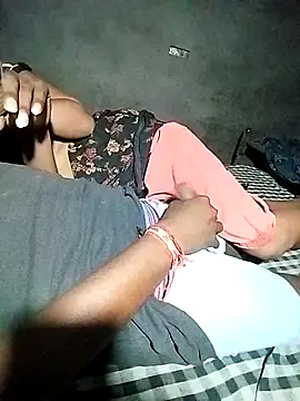 Hot cauple indian online show from April 25, 2026, 7:11 am