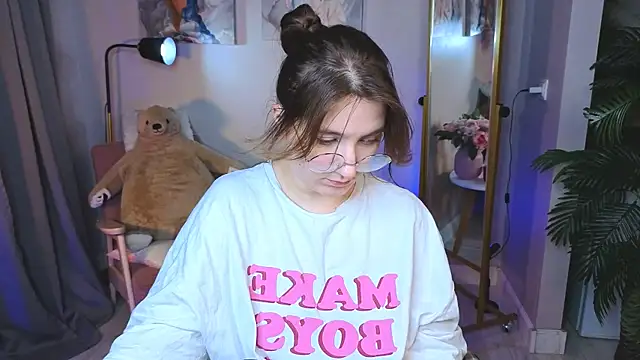 fairy tara online show from November 8, 2025, 8:34 pm