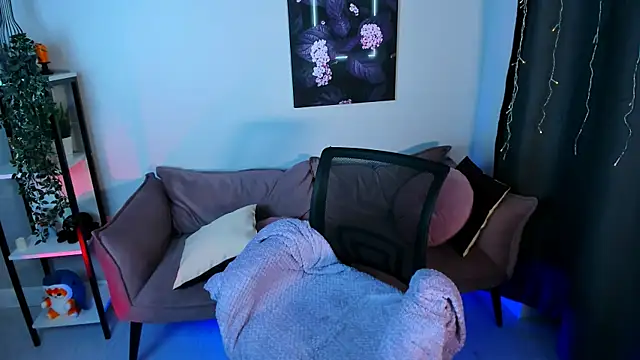 fairy tara online show from November 19, 2025, 5:51 am