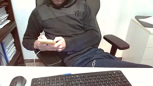 topg84 online show from December 3, 2025, 7:46 pm