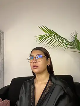 Sammy Sweet01 online show from June 15, 2026, 12:05 pm