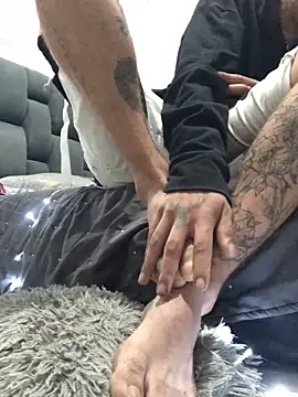 tian doyt69 online show from December 23, 2025, 1:27 am