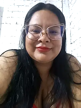 Snapshot of celeste122595 chatting on December 18, 2025, 10:24 pm celeste122595 online show from December 18, 2025, 10:24 pm